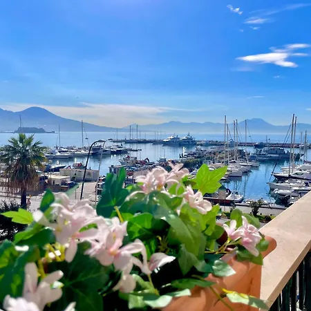 Marina 3* Napels